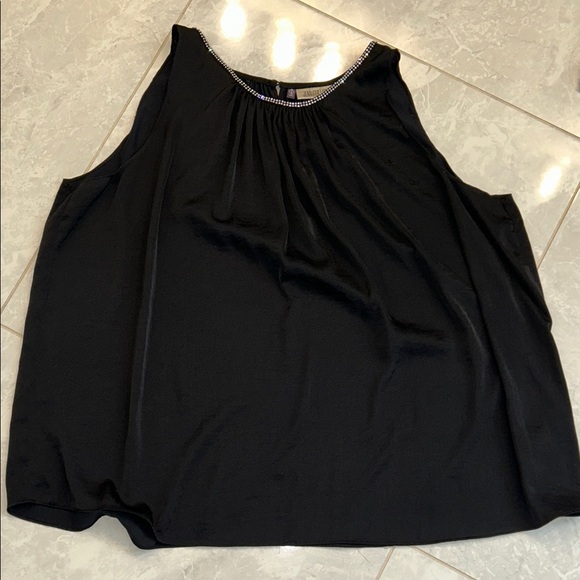 Jennifer Lopez Tops - Jennifer Lopez Elegant Black Tank with Silver Detailing